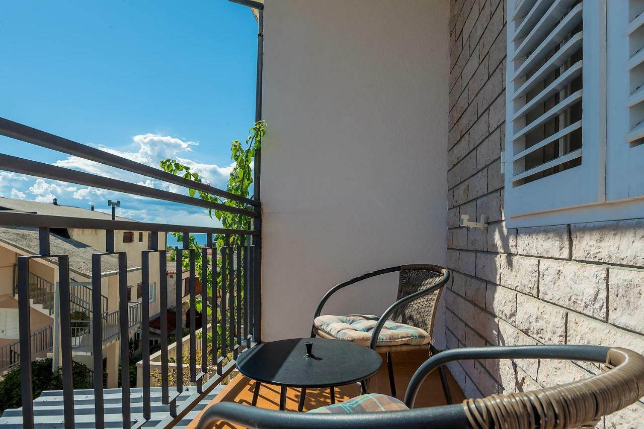 Apartmani Luka Baska Voda Exterior photo